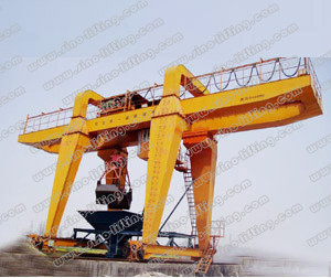 Double-Beam Gantry Crane with Grab 5～10 t