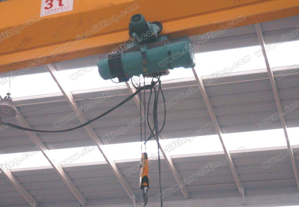 Electric with rope hoist