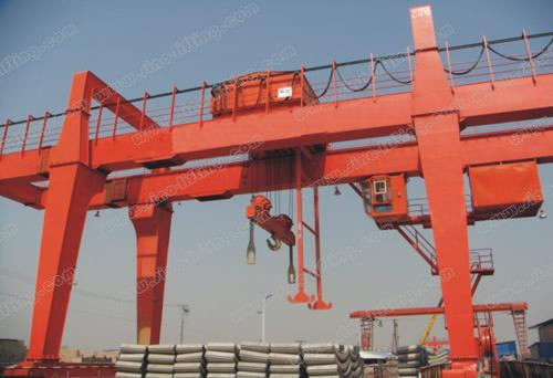 Double-Beam Gantry Crane with Hook 5～50/10t